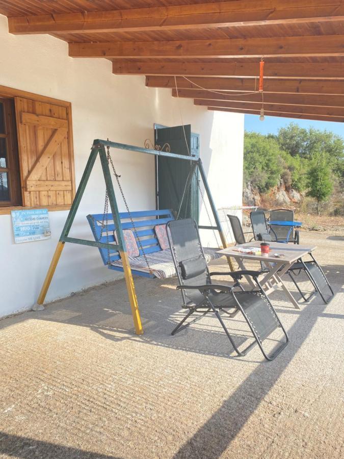 Velonas Beach Mpakas Country Cottage Proszílio Kültér fotó